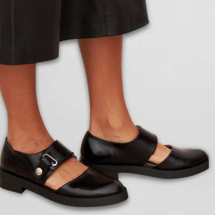 Randi | Mary Jane Shoes With Adjustable Buckle