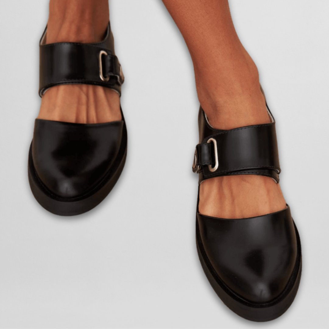 Randi | Mary Jane Shoes With Adjustable Buckle