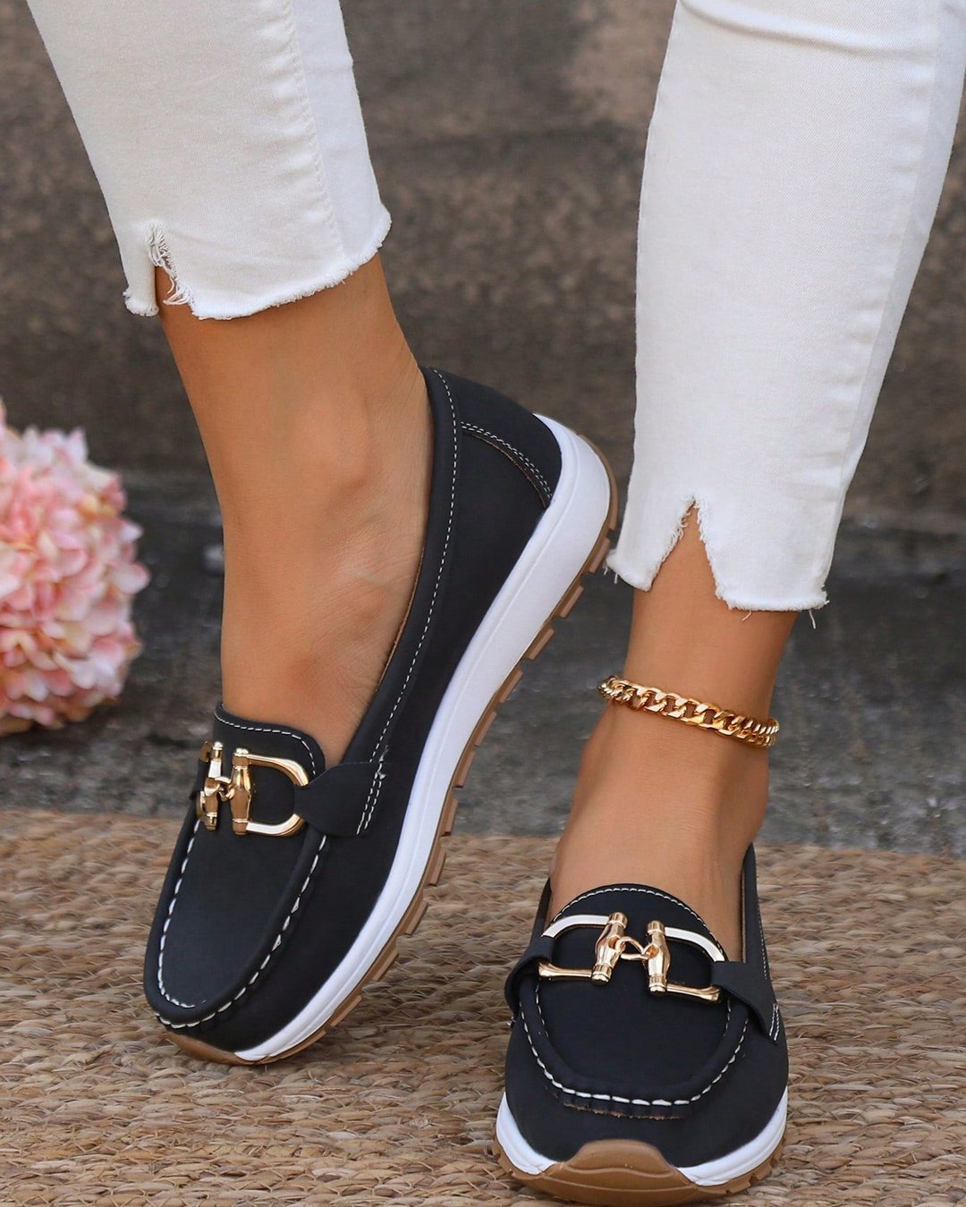 Delaney | Flat Moccasins with Buckle