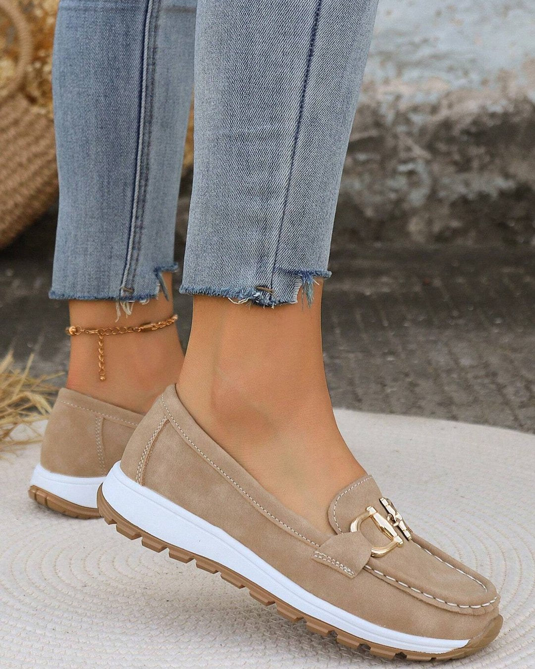 Delaney | Flat Moccasins with Buckle