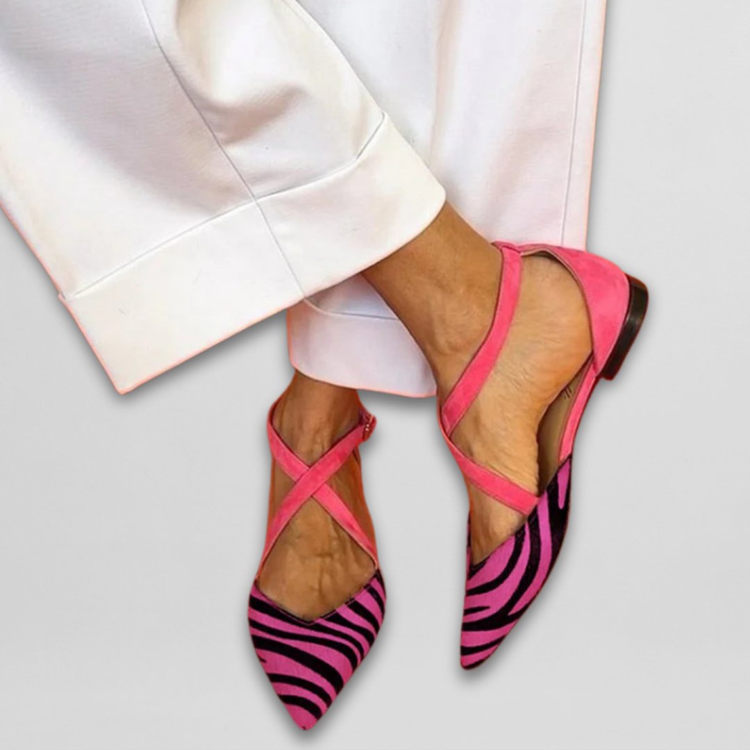 Donata | Ballet Flats With Straps