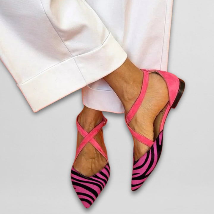 Donata | Ballet Flats With Straps