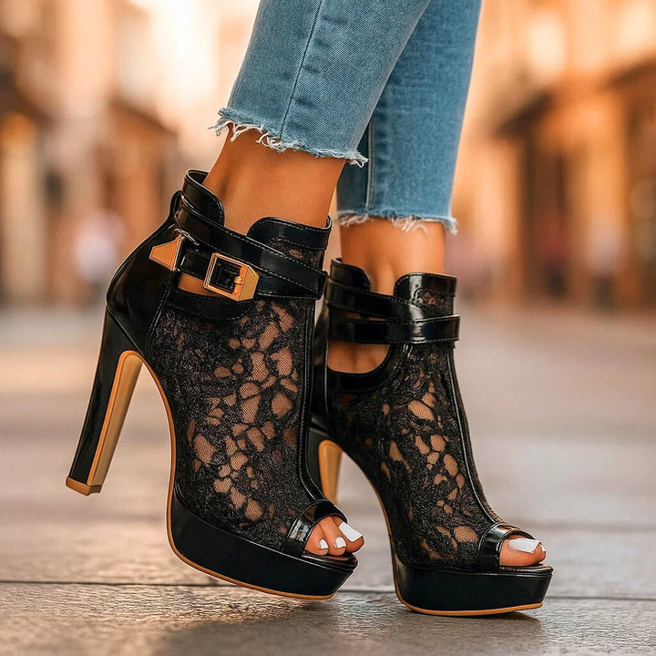 Nadine | Elegant Lace Pumps
